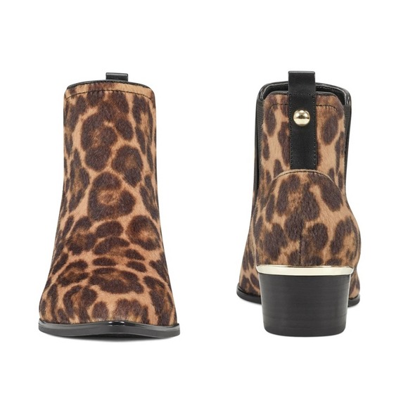 🌸Nine West Harty Faux Calf Hair Chelsea Bootie🌸 - Picture 5 of 15